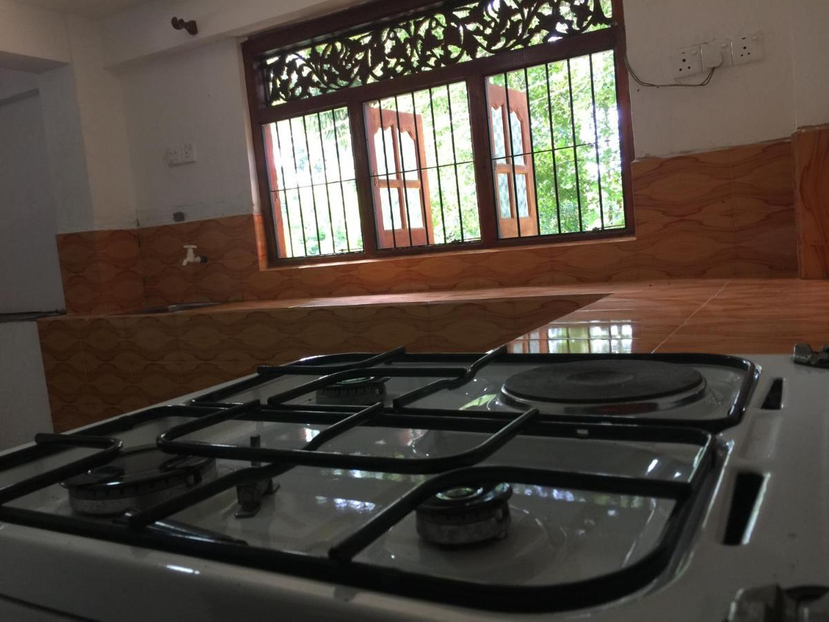 Thaaaru Villa Mirissa Luaran gambar