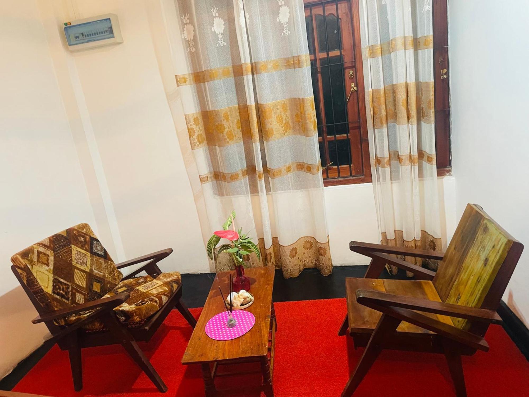 Thaaaru Villa Mirissa Luaran gambar